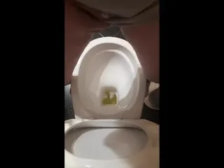 Standing Pee Compilation (5 Videos)