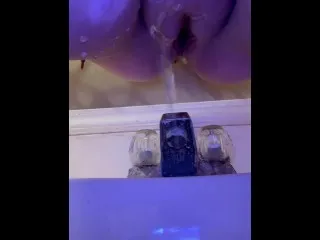 Wet & Wild Sink Peeplay