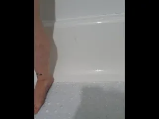 Desperate MILF Pees