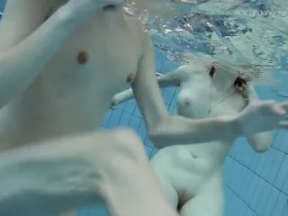 Lesbian Underwater Sex: Anna Netrebko, Lada Poleshuk