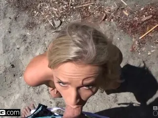 Beach Blowjob POV - Real Teen Bang