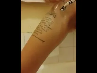 Hardcore Bathroom Pussy Shave