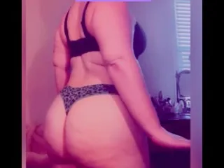Gaping PAWG Loves Deep Anal