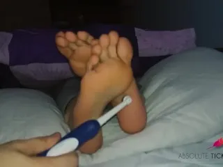 Electric Toothbrush Foot Tickle & Finger Play