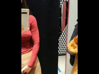 Fitting Room Fuck Fest with Sexy Babe