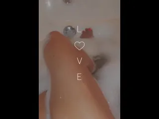 Sizzling Bath Play