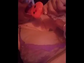 Candy Loves: Lip-Lock Action