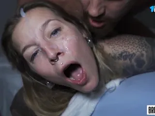 Lisa Rocketcock's Intense Cum Dumpster - Fulfilling Her to Ejaculation