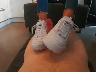 POV Shoejob with Cum - Fila Disruptor