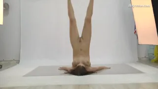 Nicole Smith: Big Boobs & Bendy Bodysuit, Leg-Stretch Flex