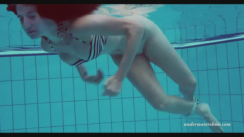 Chehova's Hottest Underwater Stripping - Ever