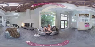 360° VR: Redhead Marie McCray uses Vibrator on Wet Pussy (VRBangers)