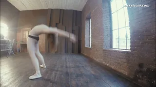 Rita Pervorazova - Extreme Gymnast Flexibility