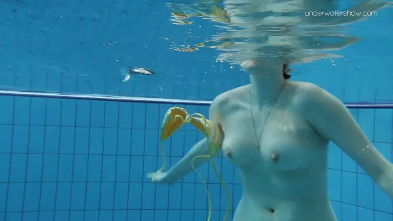 Lada Poleshuk: Sensual Underwater Sex - Bare Tits & Short Hair