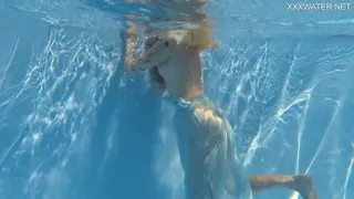 Mimi - Tattooed Blonde Dives Deep Underwater