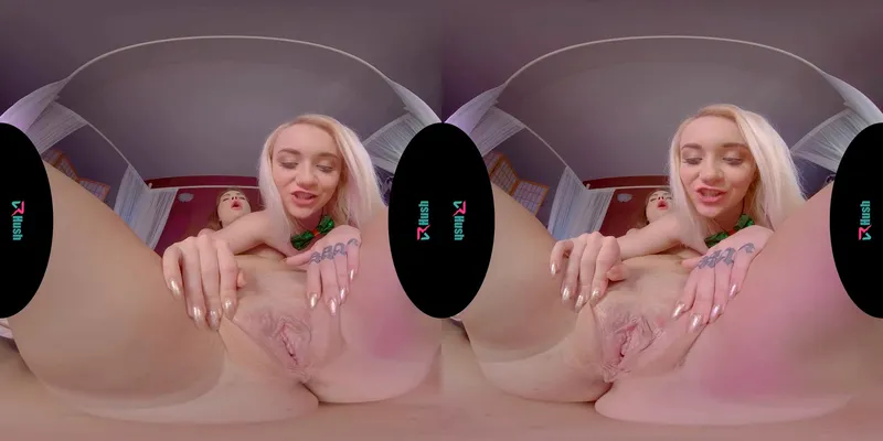 Marilyn's Intense VR Threesome Xmas Orgy